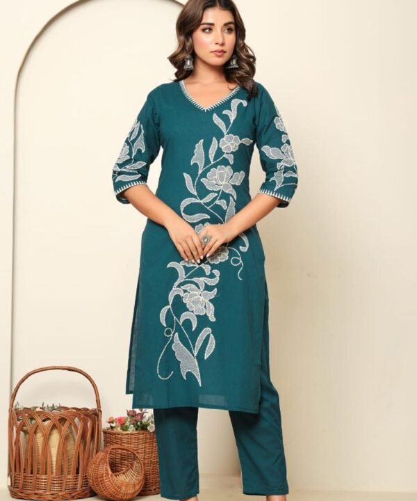 WhatsApp Image 2025-10-11 at 18.52.53 WhatsApp Image 2025-10-11 at 18.52.53